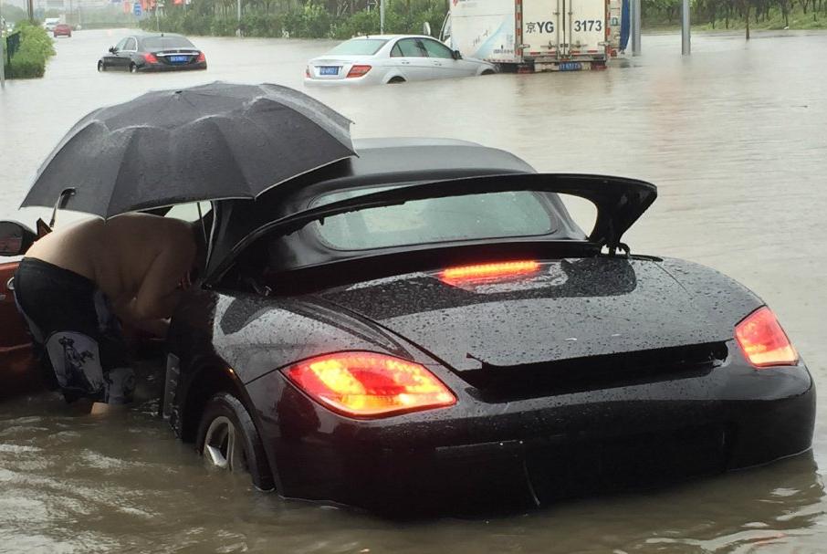 100多万的保时捷泡水了,泡水保时捷能买吗