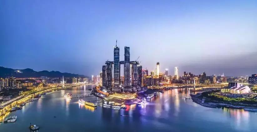 来福士去十八梯坐几号线,十八梯和来福士什么时候去更好