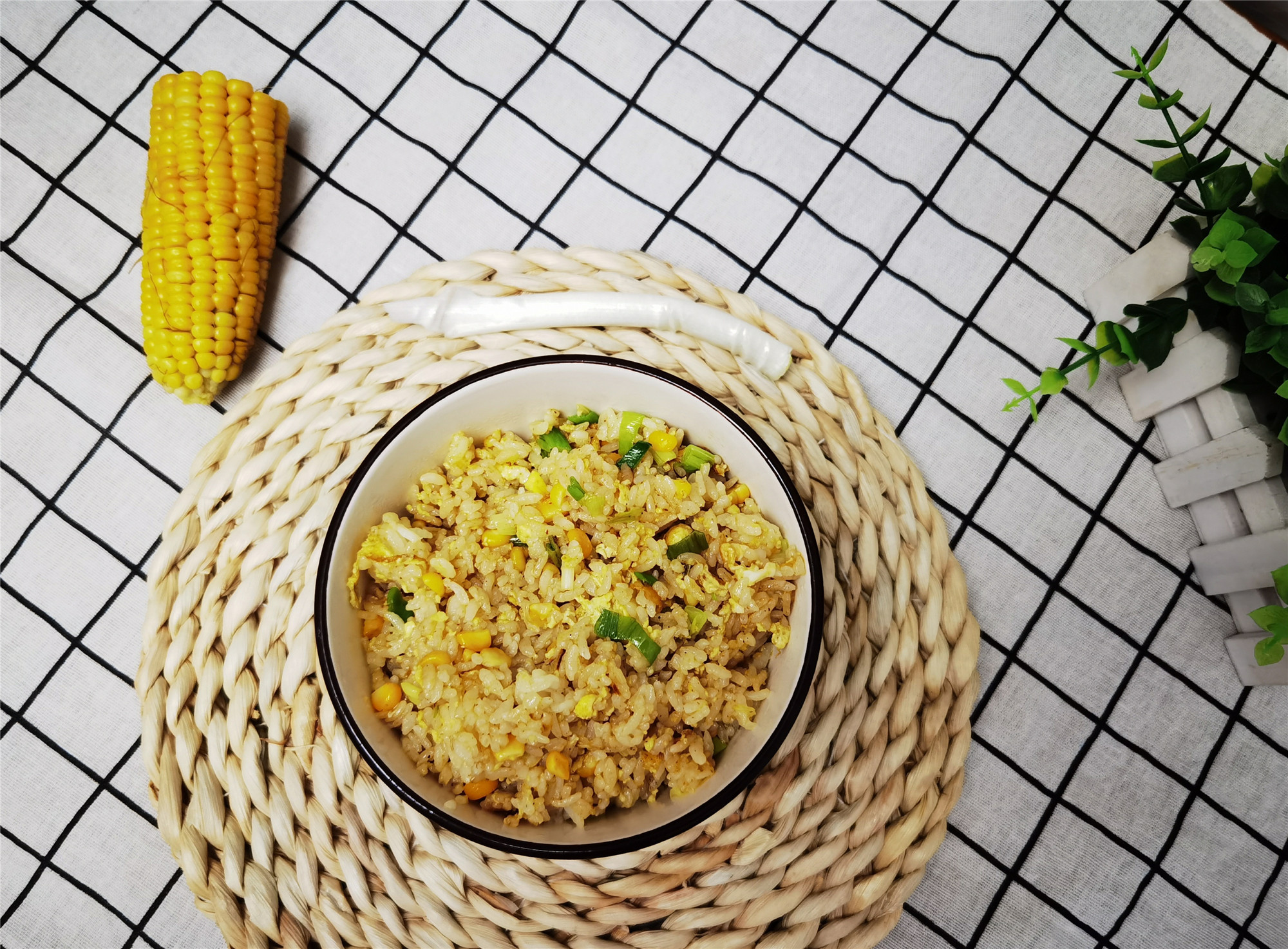 炒米饭最好吃的方法,炒米饭最关键的一步是什么