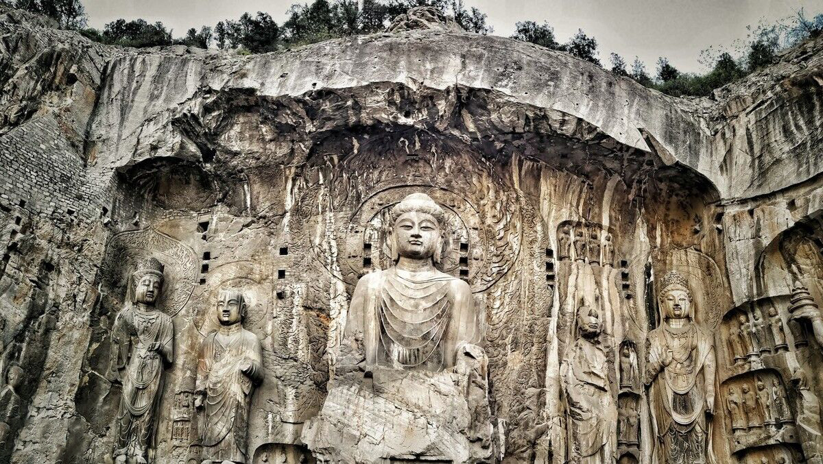 洛阳少林寺嵩山一日游报价,洛阳出发少林寺龙门石窟旅游团