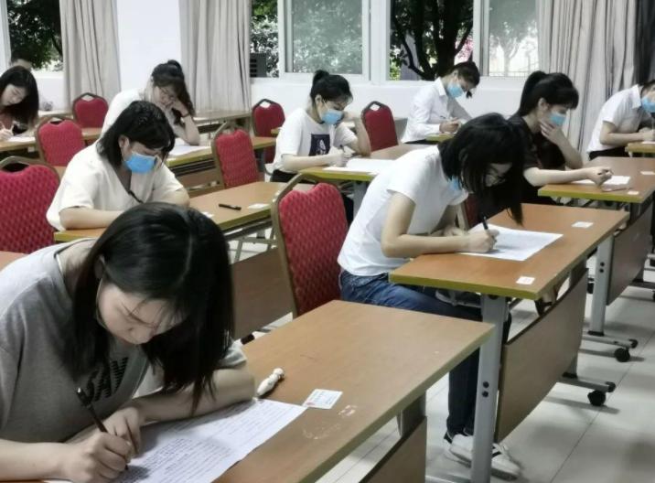 被忽视的三所“非财经”大学，会计专业不输财经院校，报考别错过