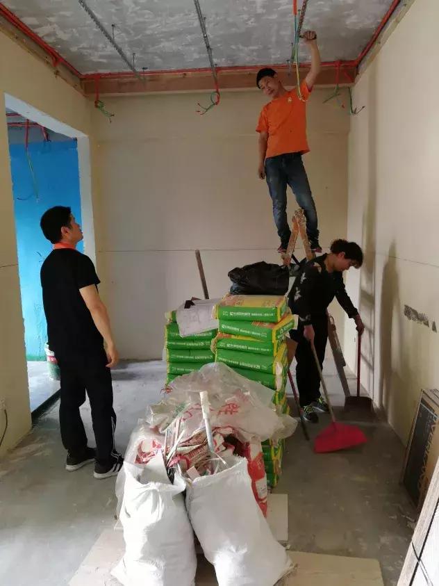 鍝佽澶╀笅姝f湰娓呮簮,鍝佽澶╀笅瑁呬慨