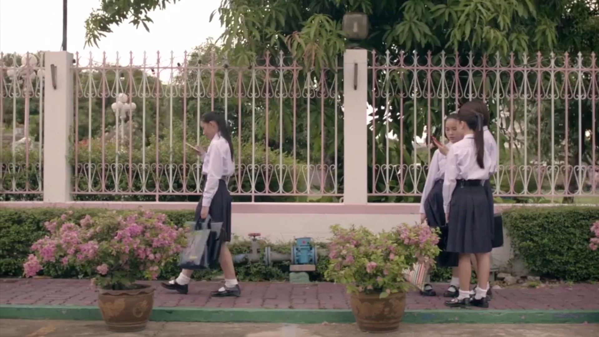 泰国护肤品广告,泰国美颜霜广告