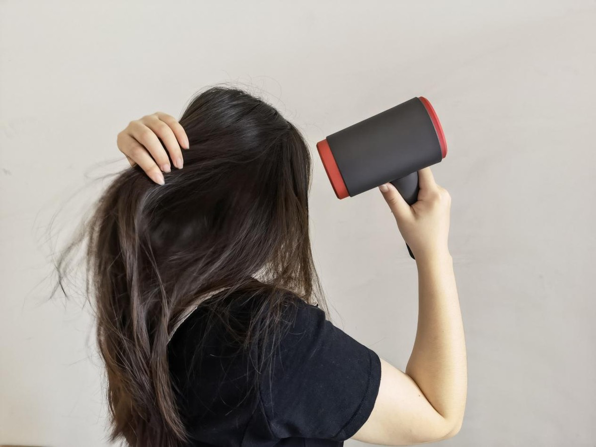 推荐几款比较好的吹风机,充电式无线吹风机诗恩