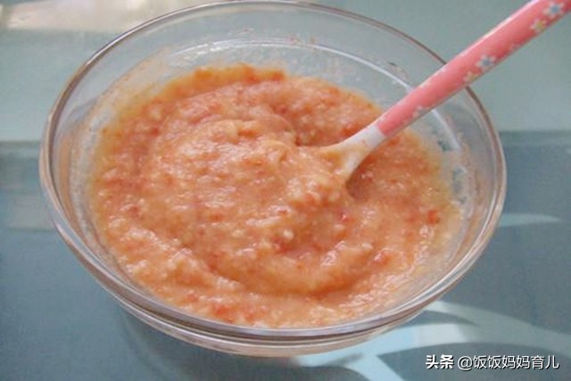适合6个月宝宝吃的辅食食谱,6个月宝宝辅食可以代替一顿奶吗