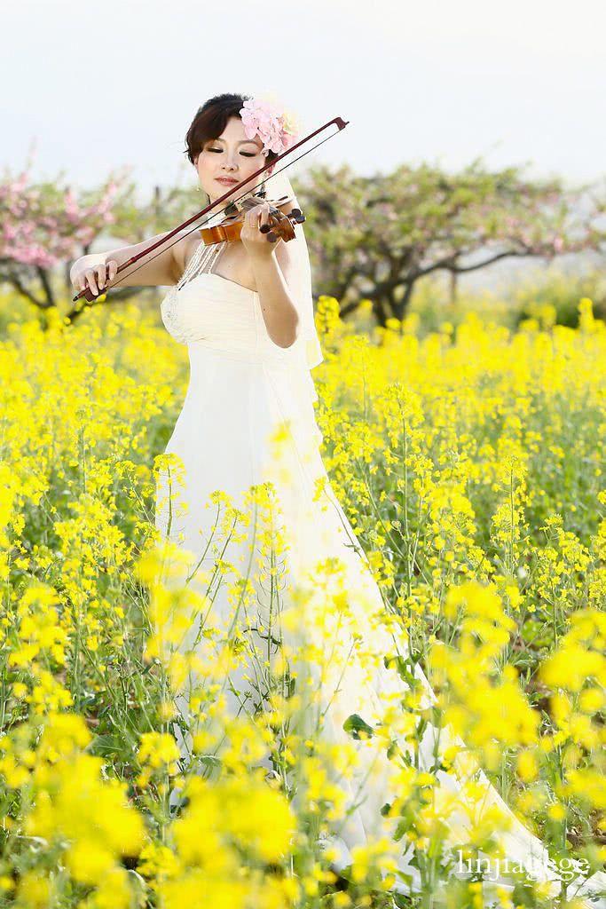 一首梁祝婉转优美感动众人,一曲荡气回肠的梁祝