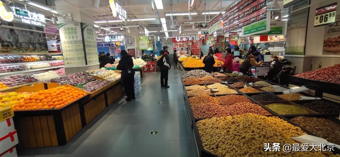 老街坊们,静安市场回来了