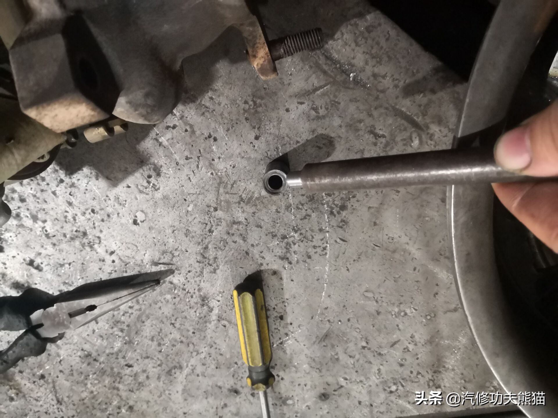 大众夏朗2.0t三代烧机油解决方法,大众夏朗1.8t烧机油