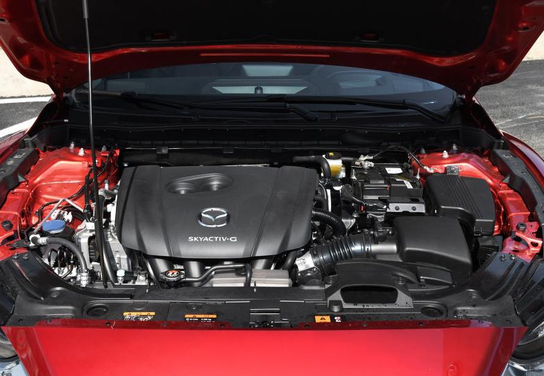 不吹不黑谁更厉害,不吹不黑马自达车值不值得买