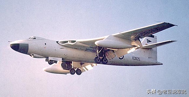 3v轰炸机哪个最强,英国3v3