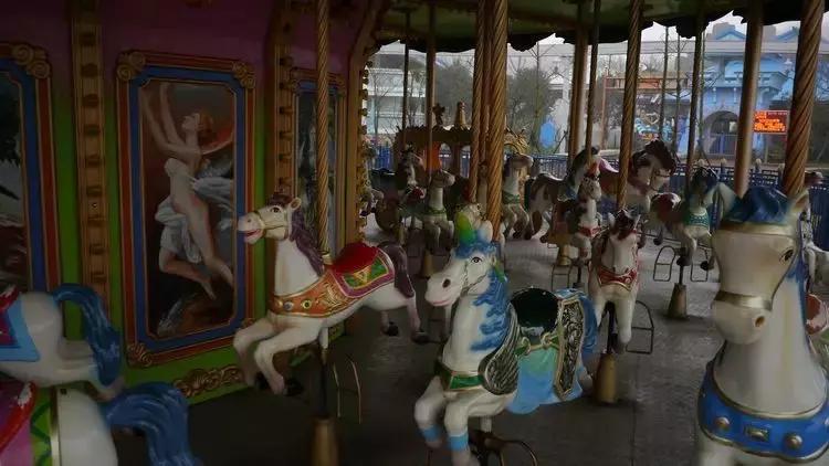 跟异性游玩去哪里,和异性去旅游意味着什么