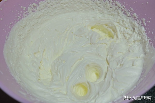 蛋糕怎么做好吃又简单教程,蛋糕怎样做蓬松又好吃秘诀