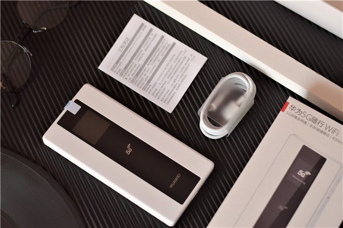 华为最新5g移动随身wifi,华为5g随身wifi和手机5g热点