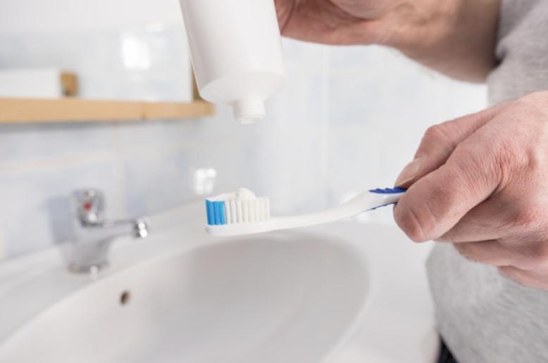 牙齿美白最好的技术,口腔牙齿美白