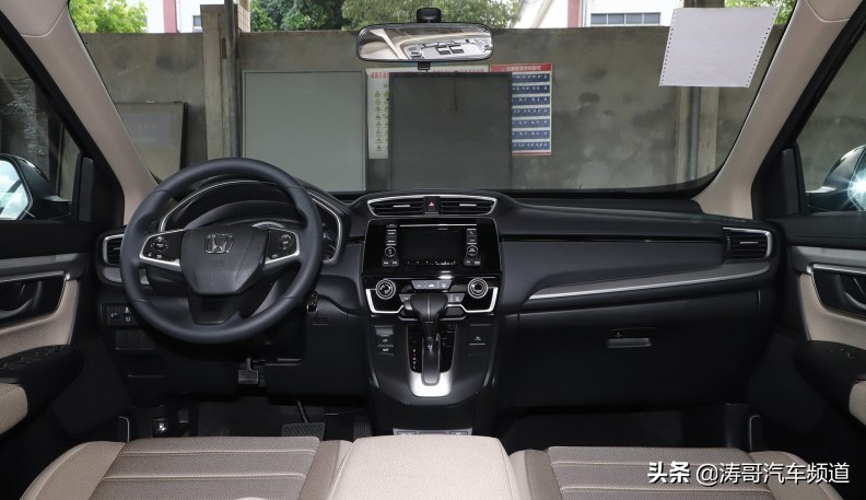 crv和荣放rav4越野比赛,丰田rav4荣放与本田crv哪个更省油