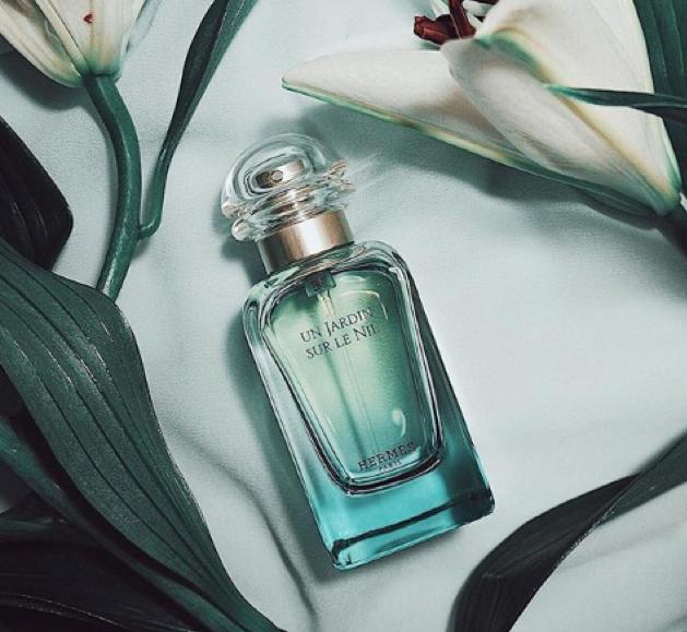 小白香水测评视频,汽车香水选购注意什么