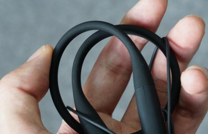 100块的主动降噪耳机能买吗,降噪功能强大耳机推荐