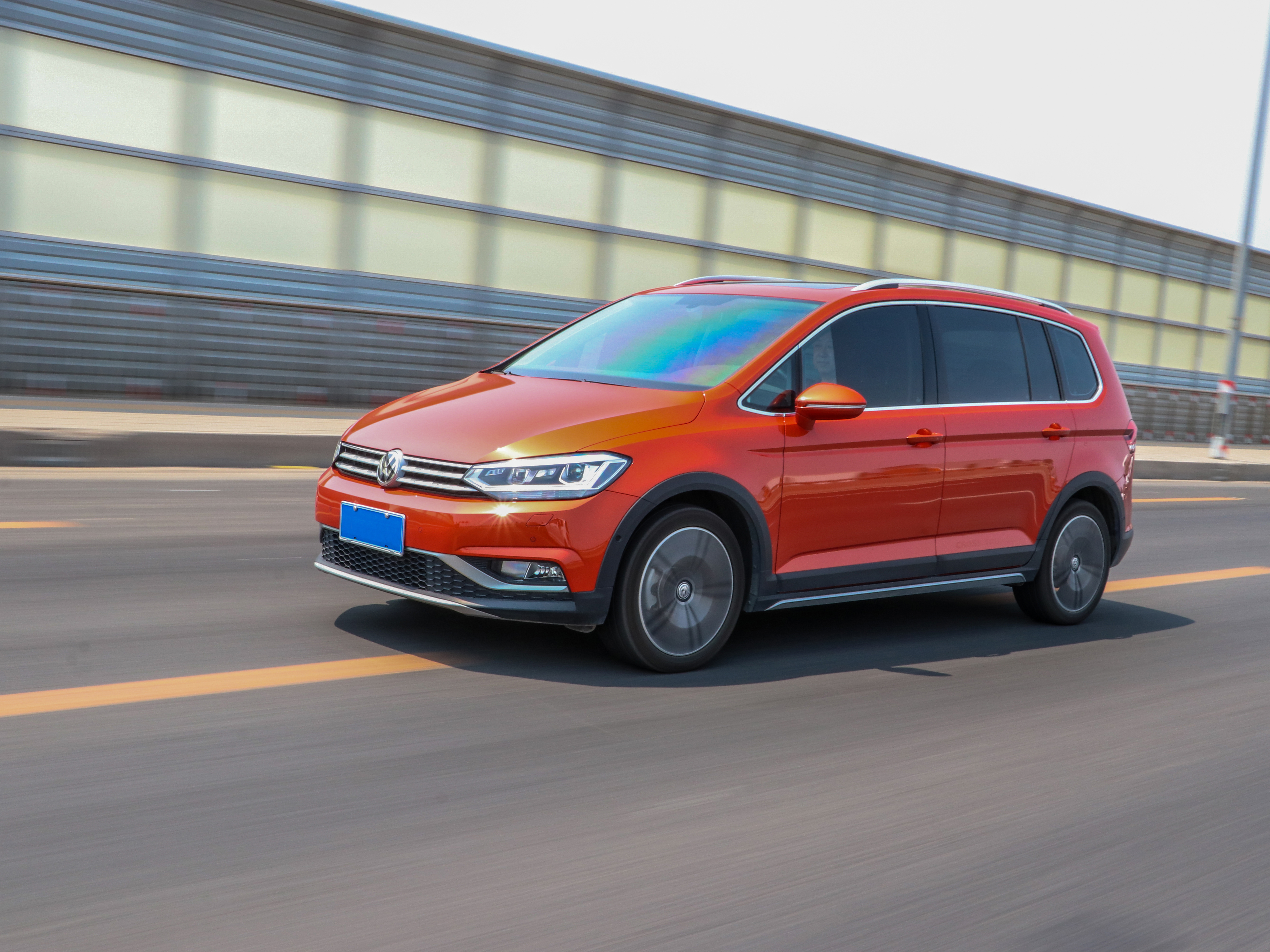 大众途安l实测,手动大众途安l体验