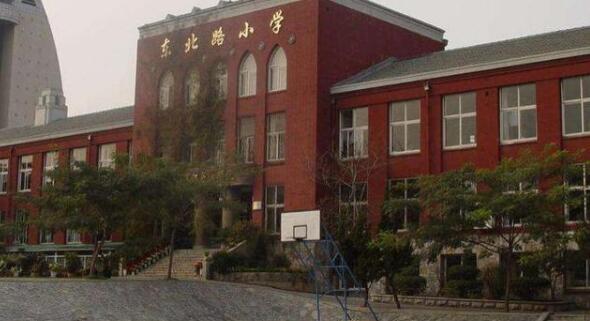 大连东北路足球造星工厂,中国足球运动员于汉超