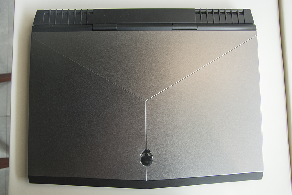 万元笔记本真的强？外星人15R4是否值得你充值信仰