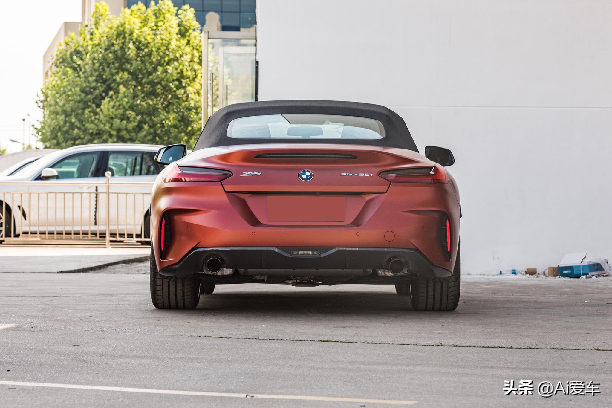 最便宜的宝马双门跑车,进口2.0T后驱,油耗6.4L,实拍宝马Z4