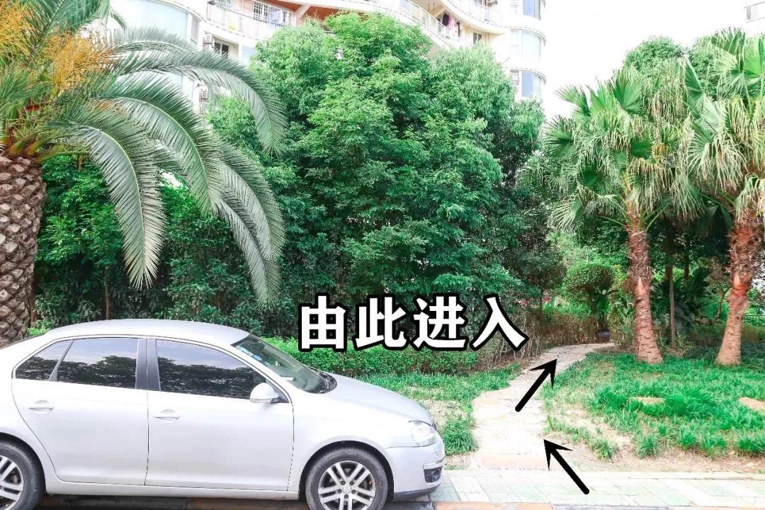 一桌只接待4人的餐厅,每天只接待三桌的火锅