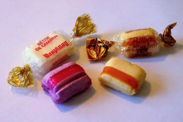 法国特色美食大盘点,法国十大特色美食英文介绍