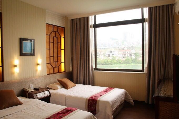 从化碧水湾温泉酒店小木屋价格,从化温泉酒店温泉套餐