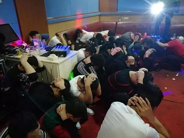 因为一个视频，警方一夜出动100余警力，抓走70多人！