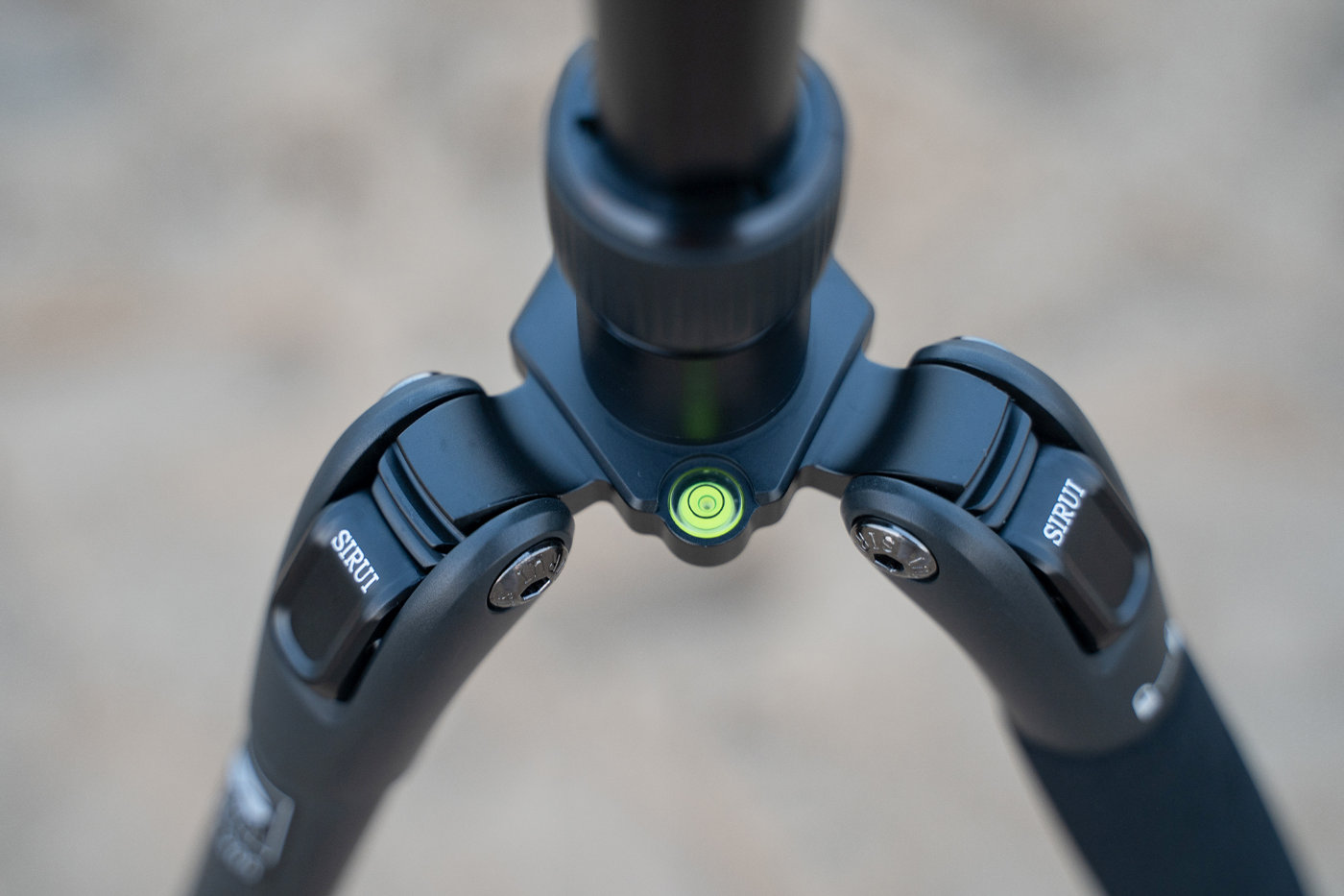 思锐a1205三脚架多少钱,思锐a1205三脚架使用教程