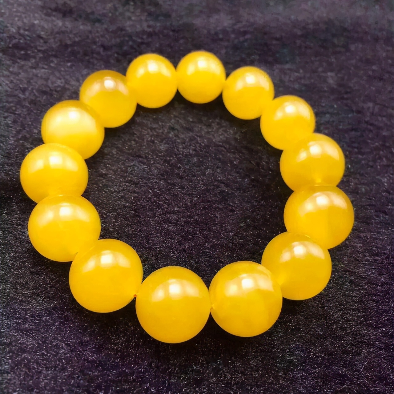 鉴别蜜蜡的真假的最简单方法特点,文玩蜜蜡真假怎么分别