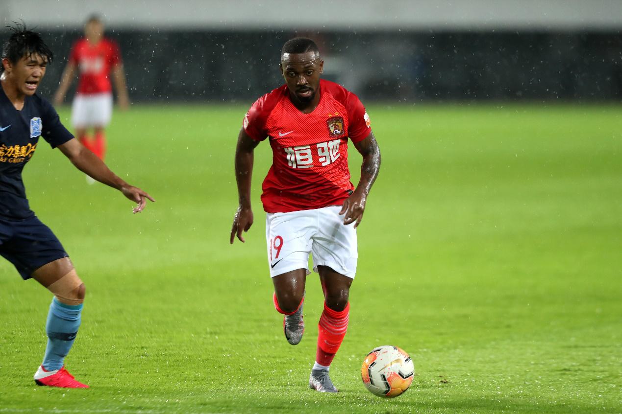 日本大学校队边缘人面对恒大发挥上佳！富力捡到宝了？