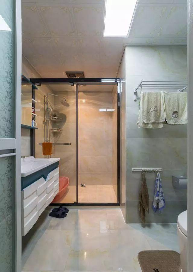 新手卫生间贴瓷砖最好的方法,卫生间贴瓷砖最新方法