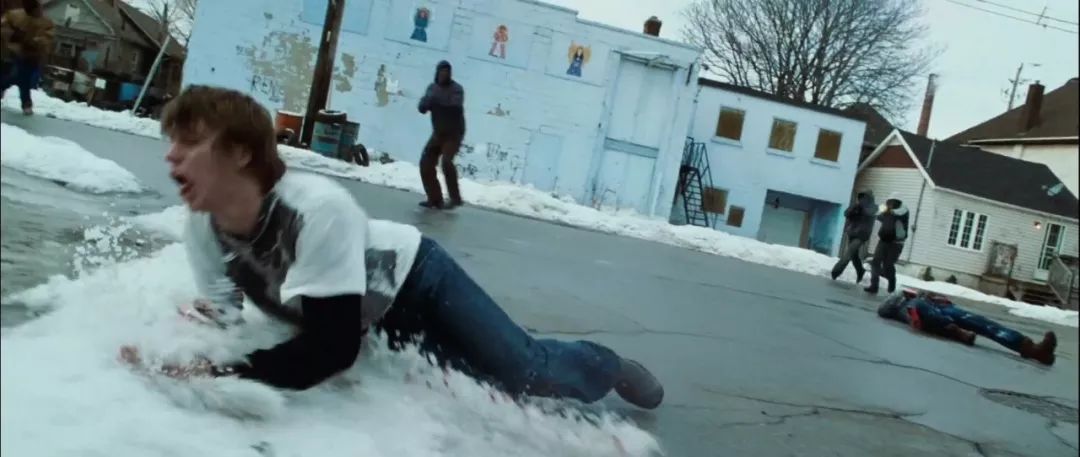 母亲被枪杀四个儿子报仇的电影,母亲遇害儿子复仇的电影