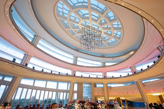 亚特兰蒂斯酒店免费游玩攻略,亚特兰蒂斯酒店三天的旅行