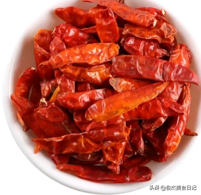 揭秘18种做菜常用的香料知识,厨房必备干货香料有哪些