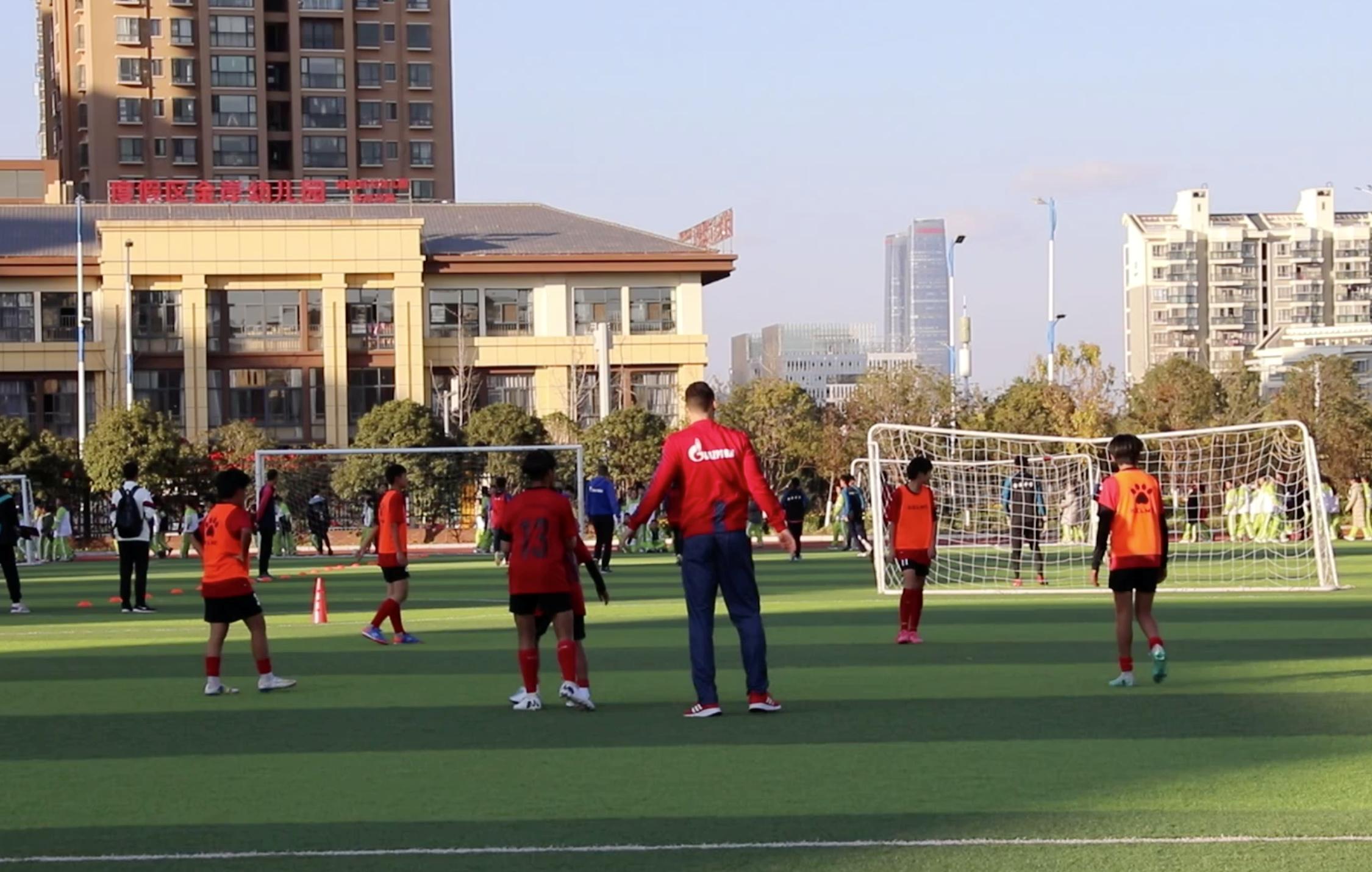 世界顶级足球俱乐部教练,世界顶尖足球教练