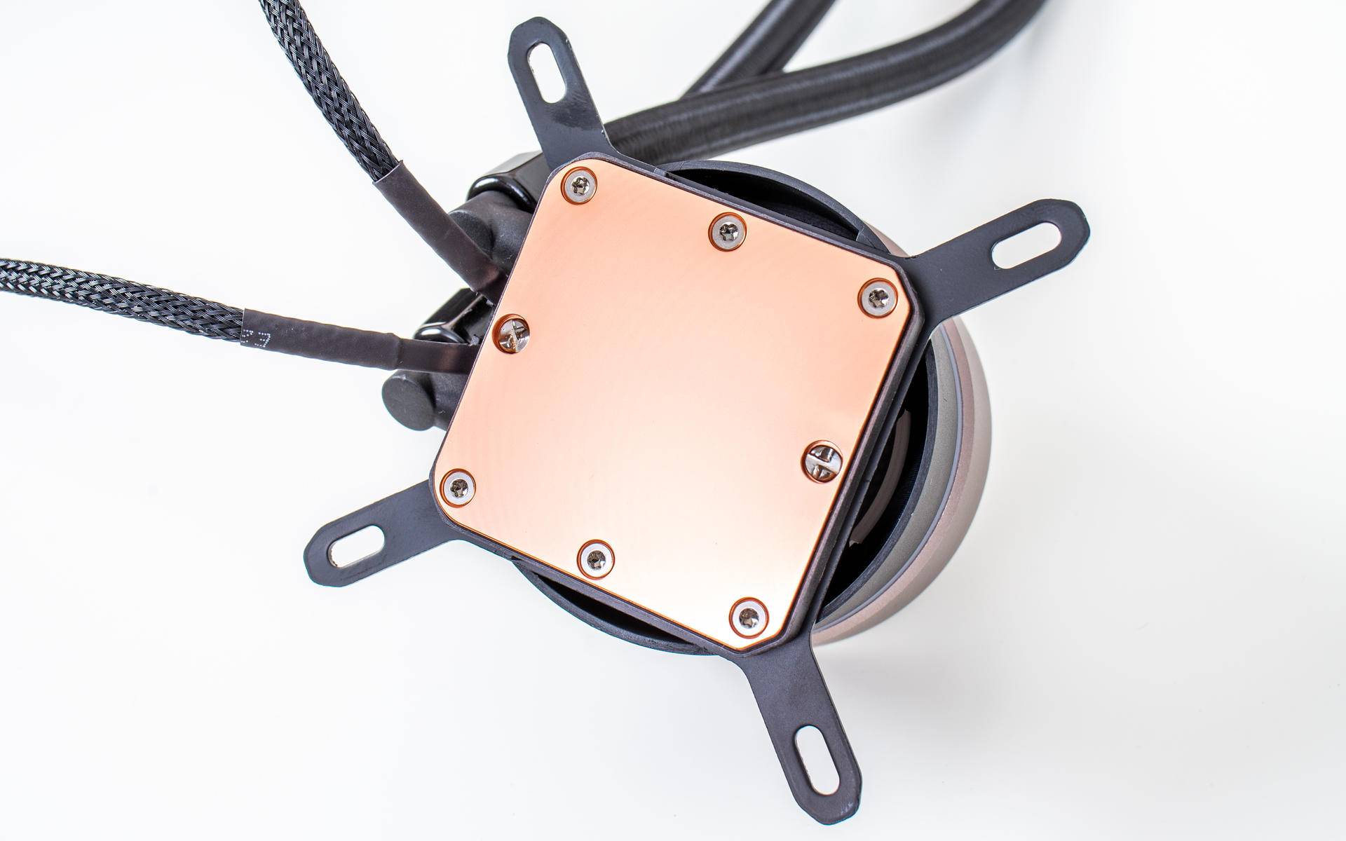 联力极圈二代lcd360水冷,联力极圈360水冷测评