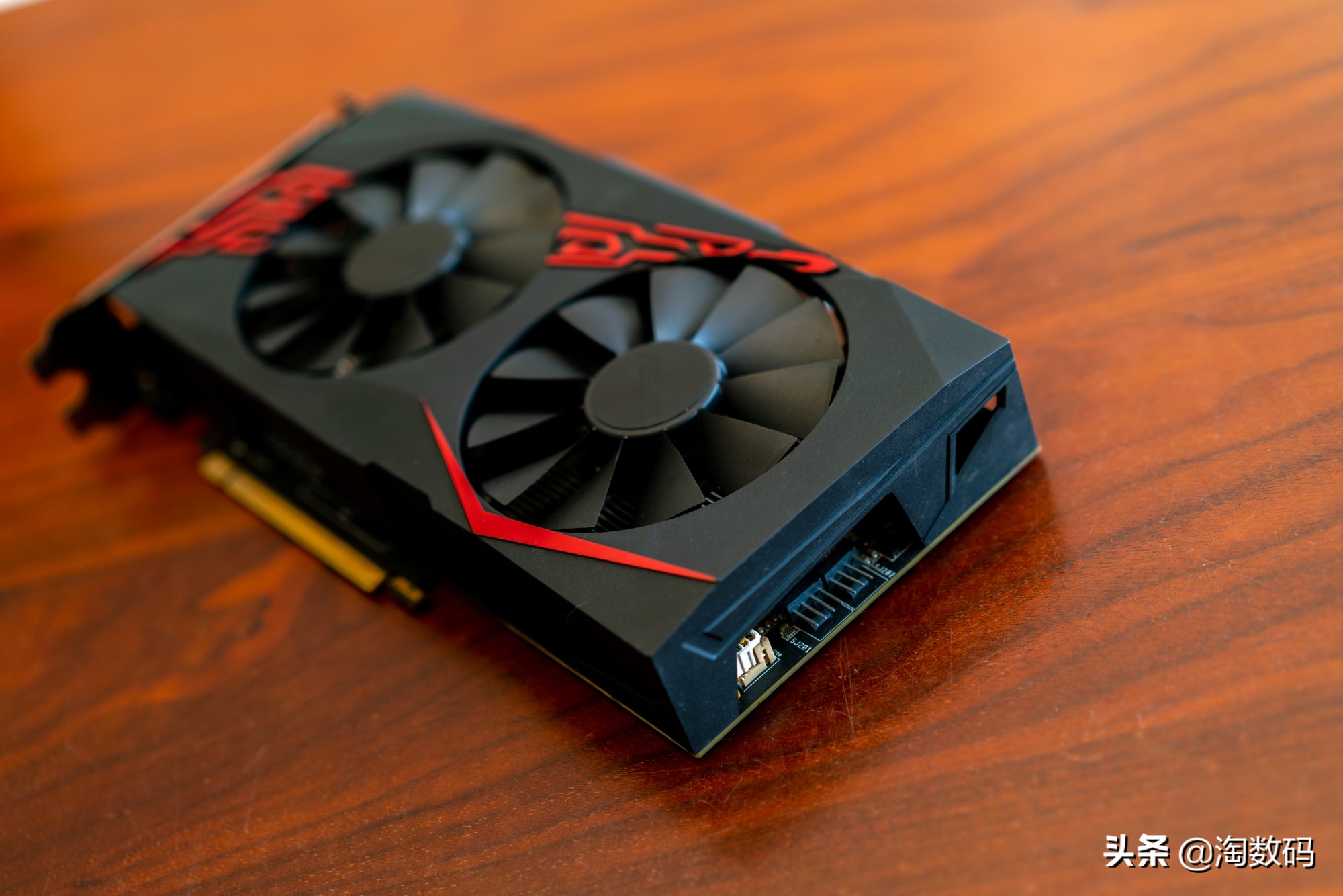 华硕rx5808g对比1660ti,华硕rogrx5808g游戏测试