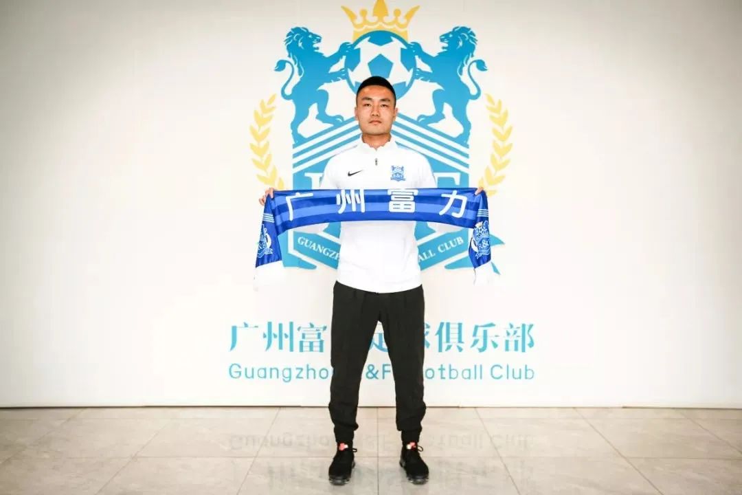 我来自湖北 | 富力陈哲超：捐口罩 愿武汉“空城”早日恢复热闹