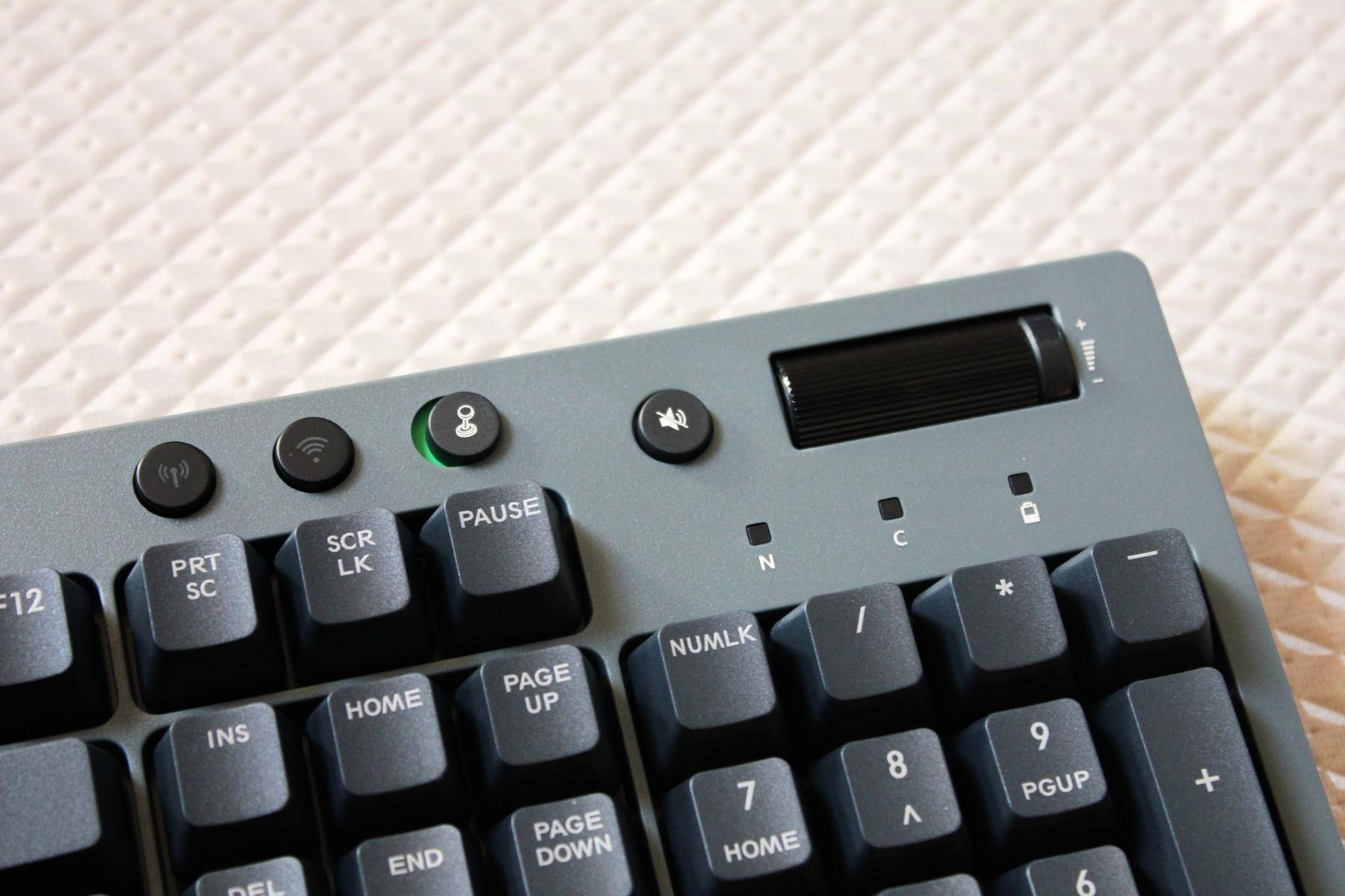 tt椋炶瀹秅821w1涓夋ā鏈烘閿洏璇勬祴,鏇滆秺tt821鏈烘閿洏