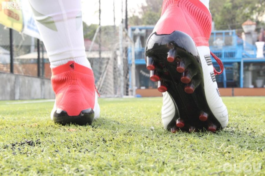 阿迪达斯predatorfreak.3测评,阿迪达斯predator20.4怎么样