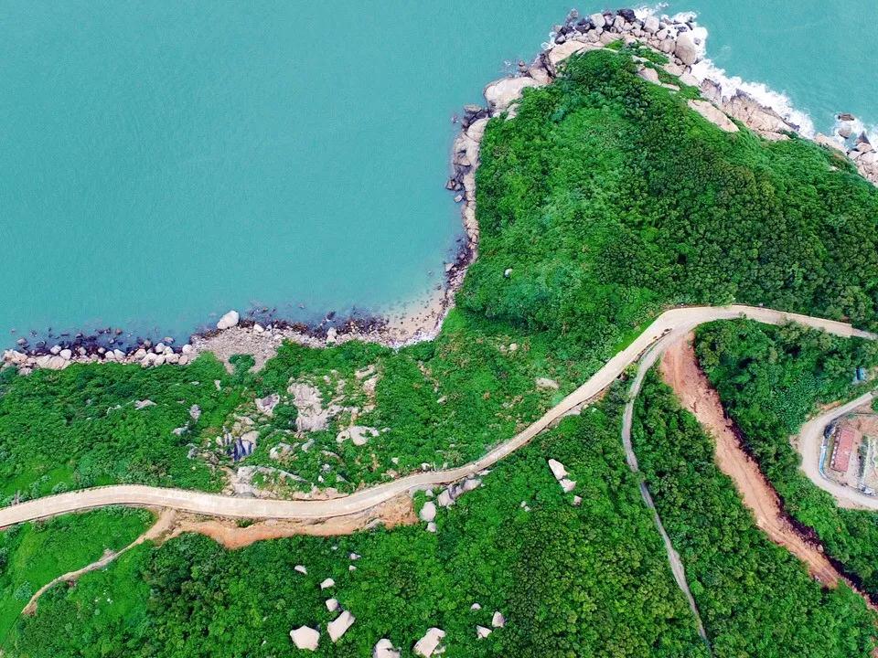 深圳附近小众海岛一日游,不用开车的绝美海岛深圳