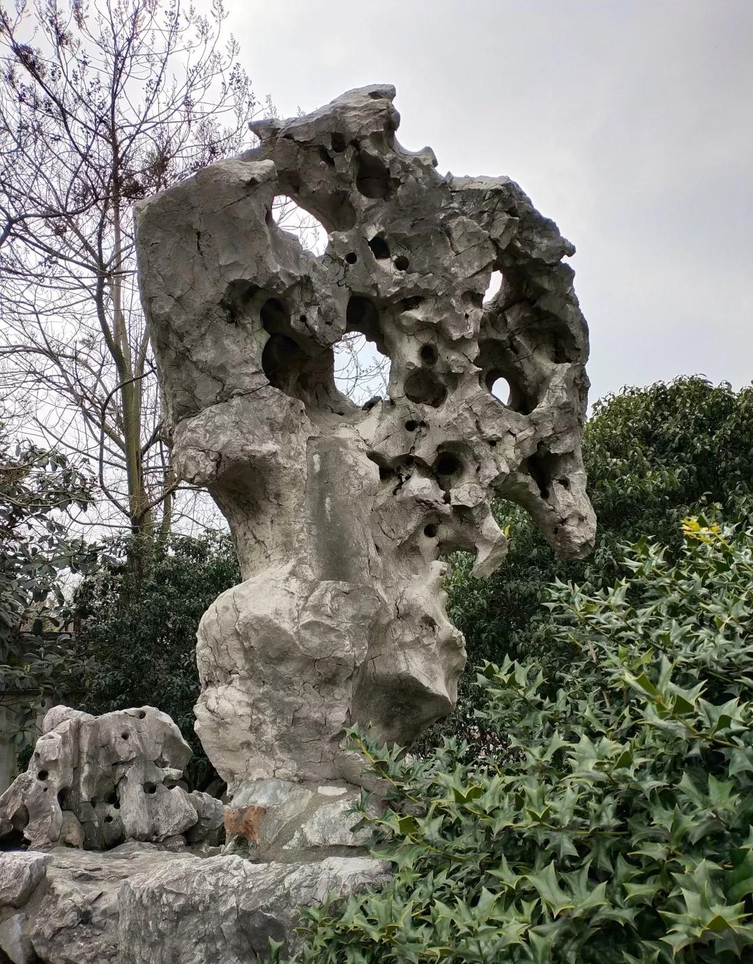 怪异的奇石,怪异奇石风景图片