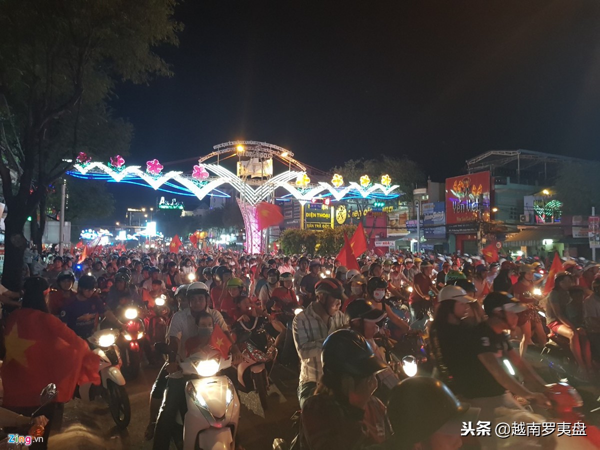 越南人看待中国足球,越南对足球的狂热