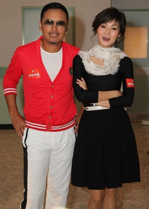 苗侨伟无线五虎互相帮助,五虎苗侨伟三哥