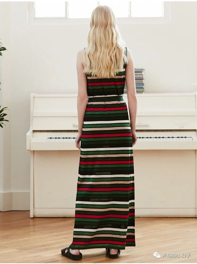 法国女性必买的衣服,真正时髦的巴黎女人到底在穿什么