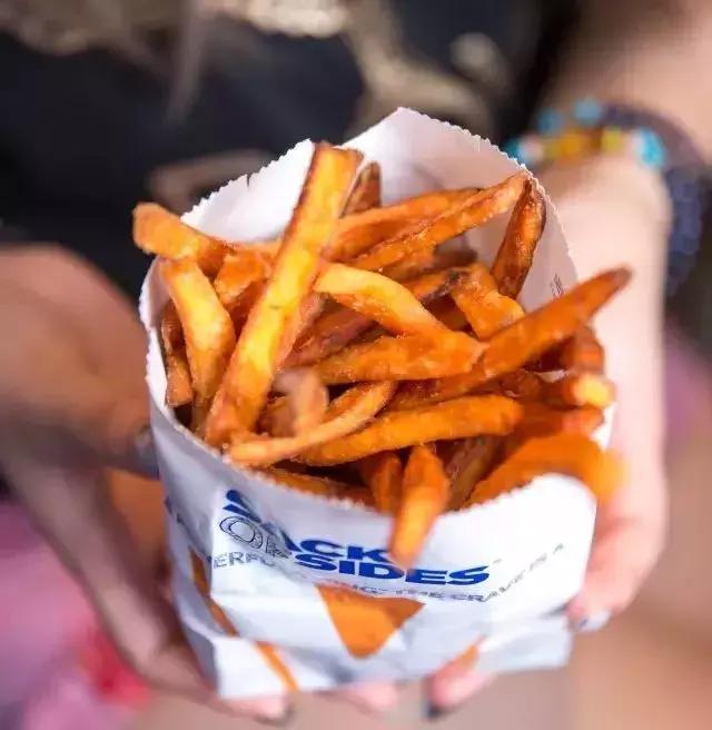 最正宗的纽约汉堡 (纽约神级汉堡在上海排队)