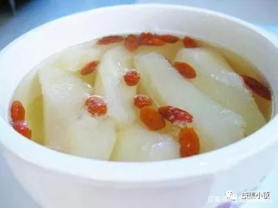 内外兼修的修护精华,内外兼修的精华修复补水