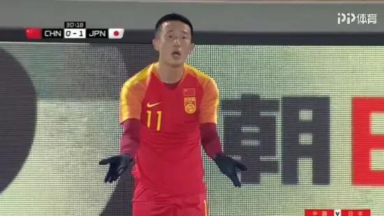 29岁前国脚独造3球爆发,功夫足球爆头片段